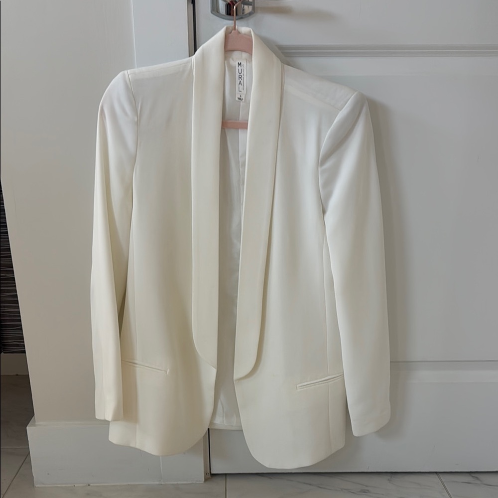 Elegant White Blazer